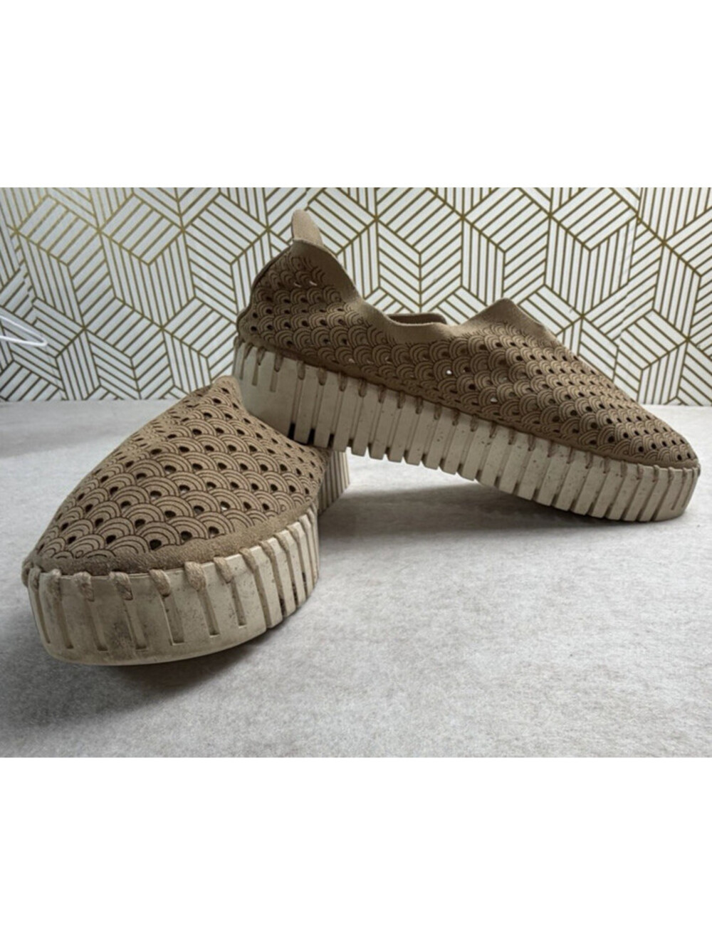 Ilse Jacobsen Tulip 3373 Platform Slip On Sneaker Latte Tan US 11 EU 41